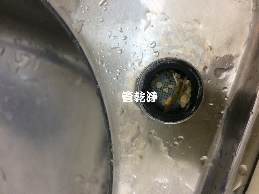 水管流出橙汁? 新竹 金城一路 水管清洗