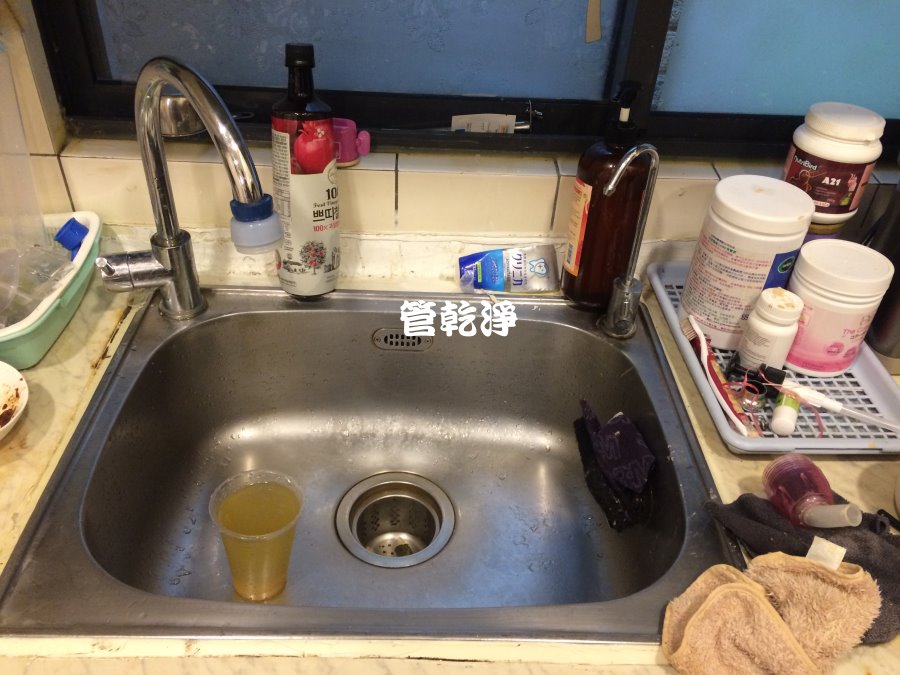 嘔~ 水龍頭噴出奶茶? (新竹 公道五路 水管清洗 )