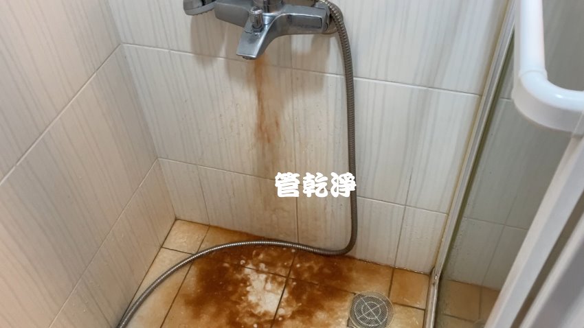 管路裡有鐵塊 .. 台中 太平 宜佳街 清洗水管